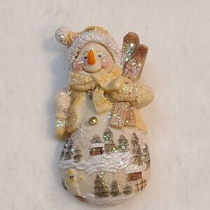 Snow man Brooch, for jacket/top/outfit.